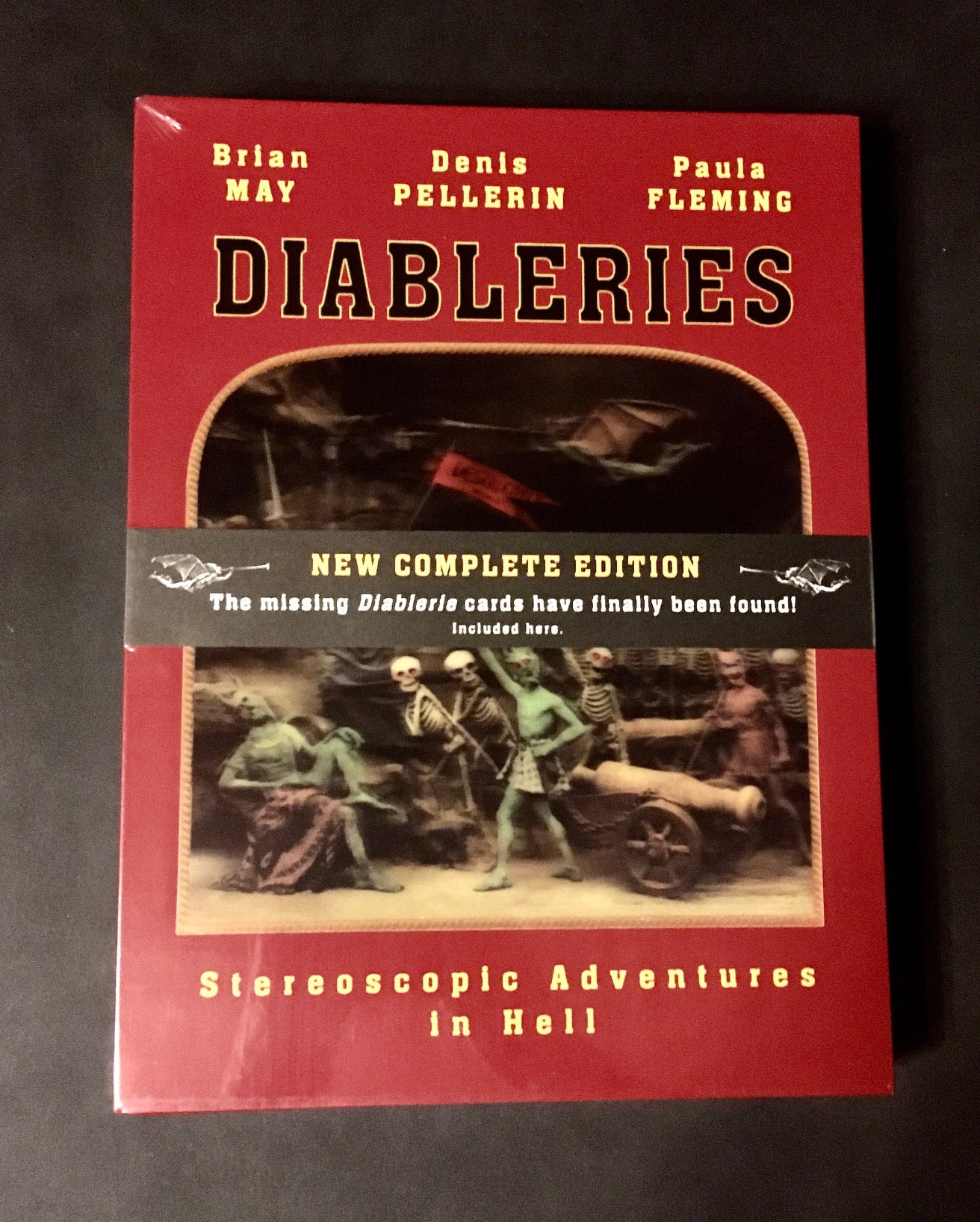 DIABLERIES. Stereoscopic Adventures in Hell. Signed by Brian May et al