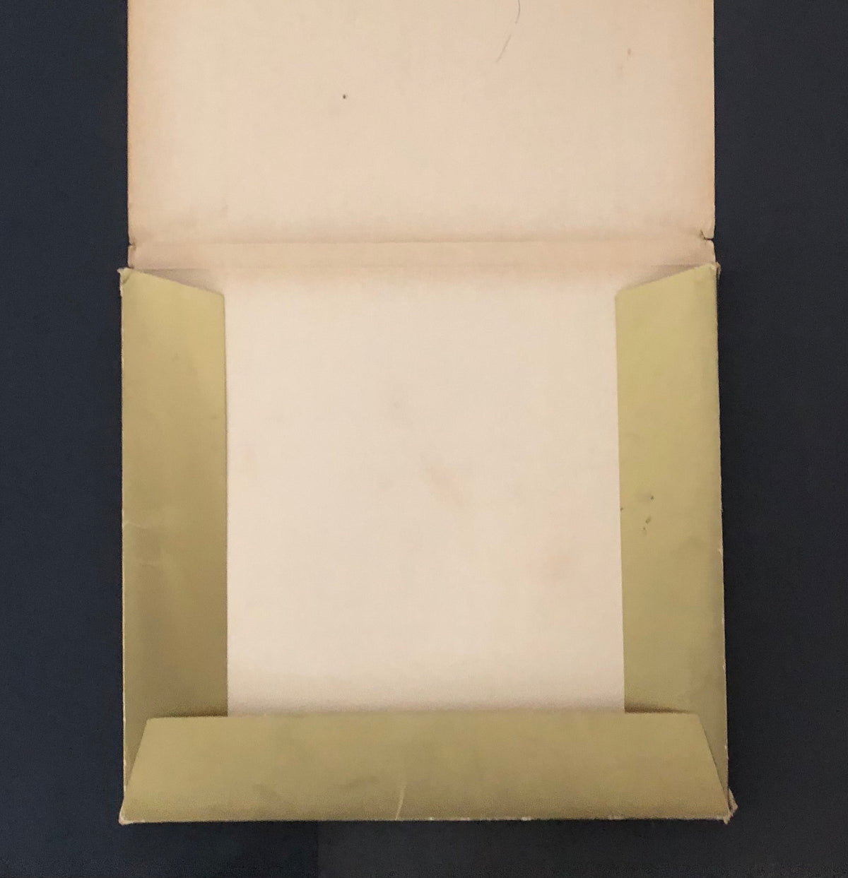 Original card container for the book Die große Veränderung