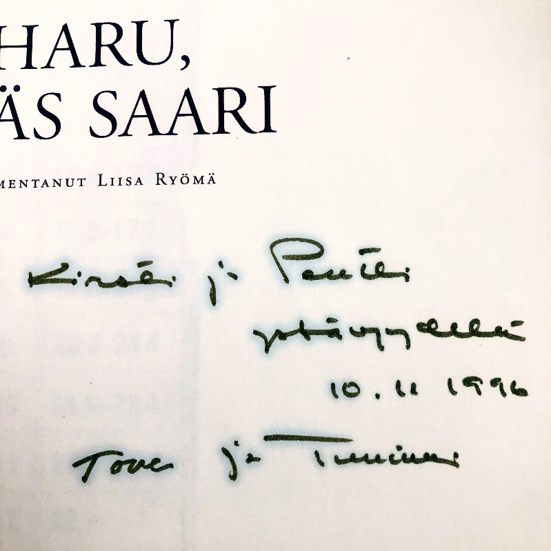 Tuulikki Pietilä and Tove Jannson's inscription and signatures on Notes from an Island